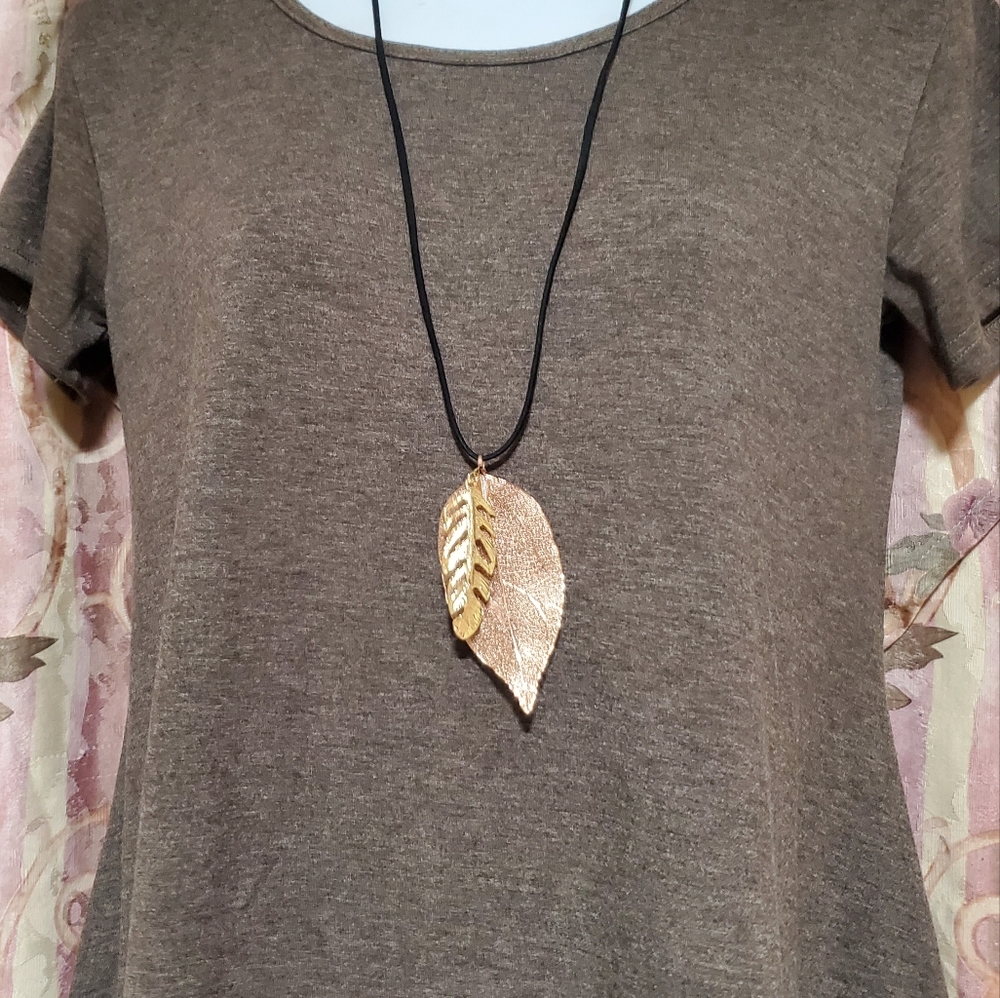 Leaves necklace
